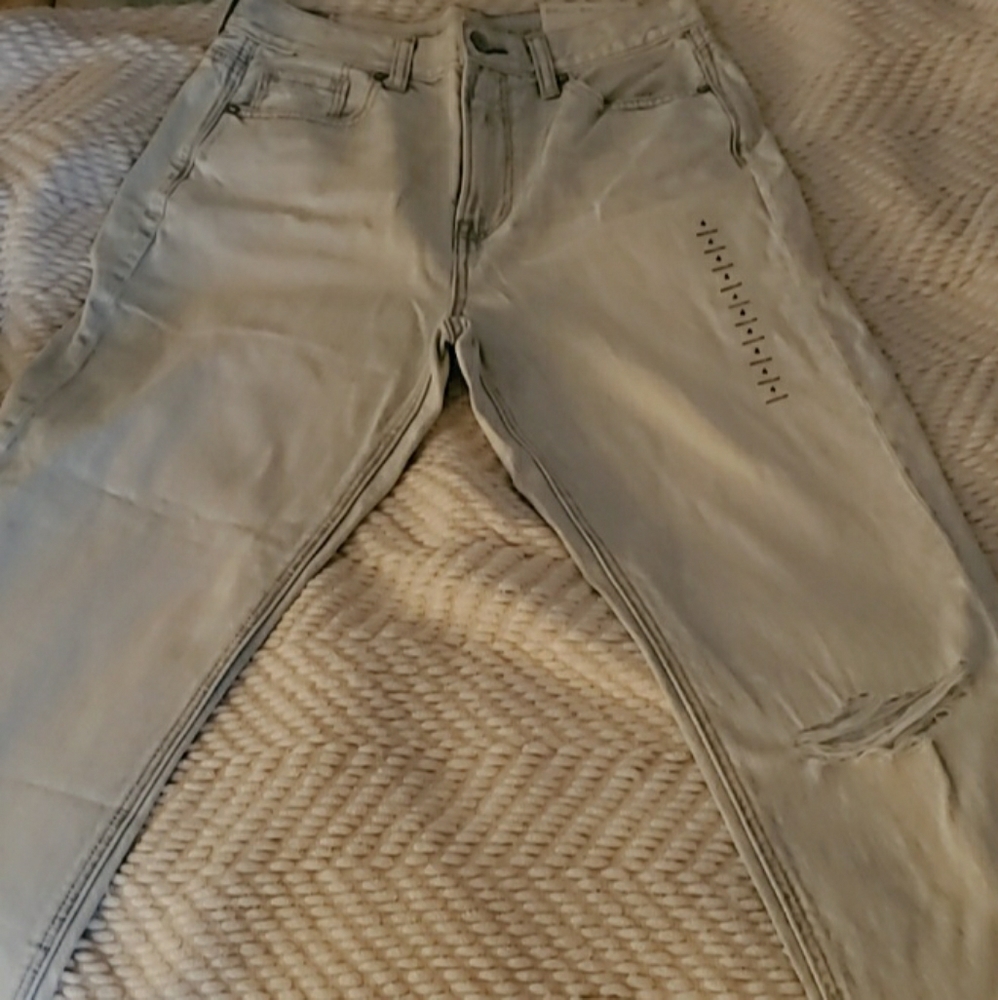 American Eagle denim wash/distressed jeans